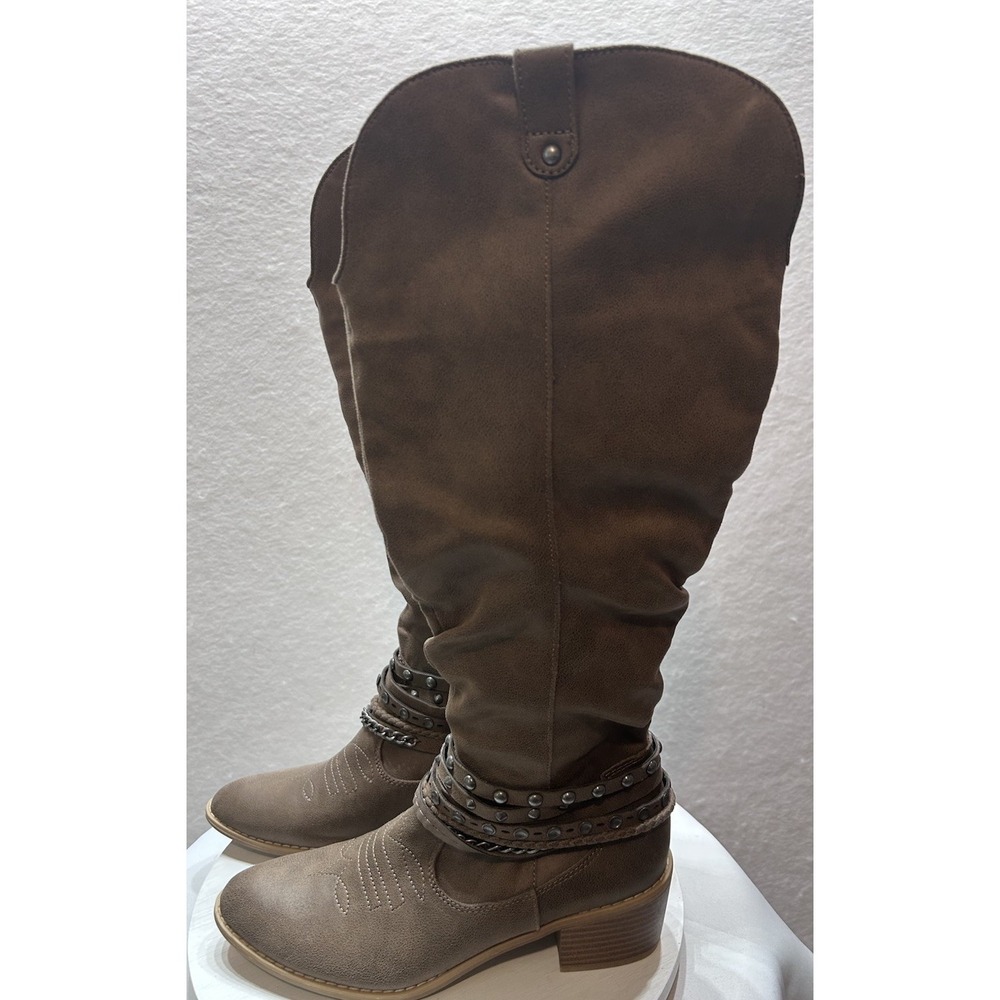 Xappeal Brown Cowboy Boots Women's Size 8 Block Heel Chain Detail EUC
